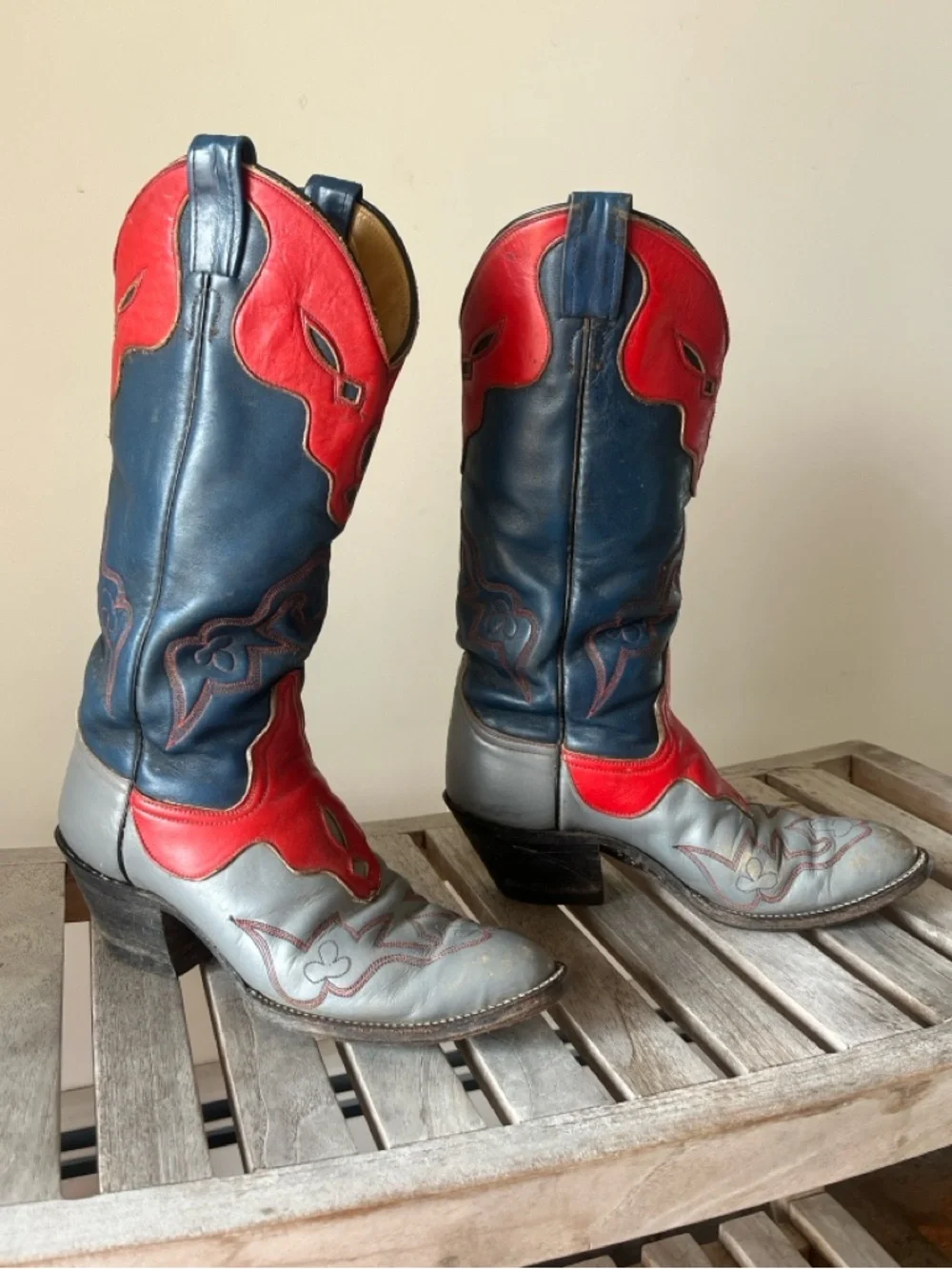 Vintage Laramie Handmade Western Boots Tri Color Red Blue Gray Leather Size 7 - Picture 3 of 17